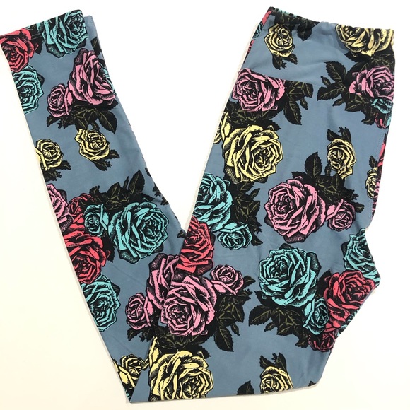 LuLaRoe Pants - NWOT LuLaRoe OS Leggings - Roses